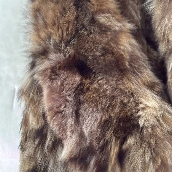 Luxurious Brown Fur Jacket - **REAL FUR** - Picture 12 of 14